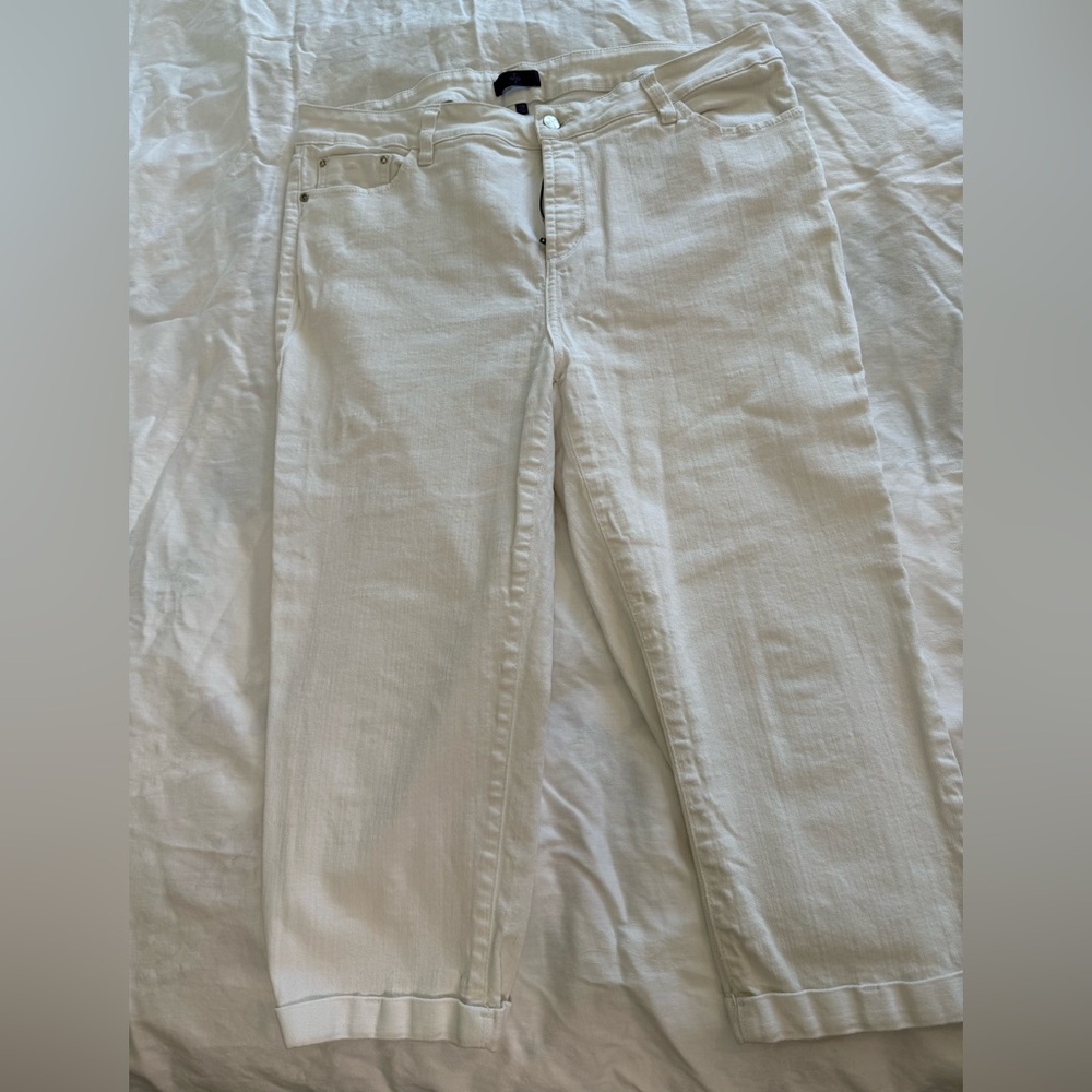 NYDJ White Ankle Jeans Size 16 Lift Tuck Technology Rhinestone Detail